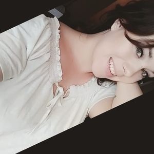 Meet your Posher, Brittney